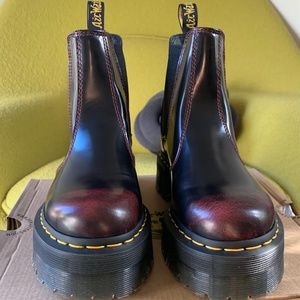 NEW Doc Martens Platform 2976 Chelsea Boots in Cherry Red